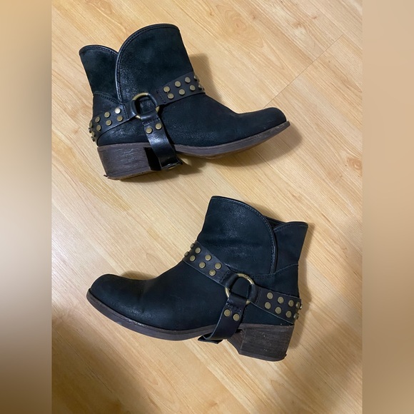 UGG Black Suede Ankle Bootie - Picture 2 of 8